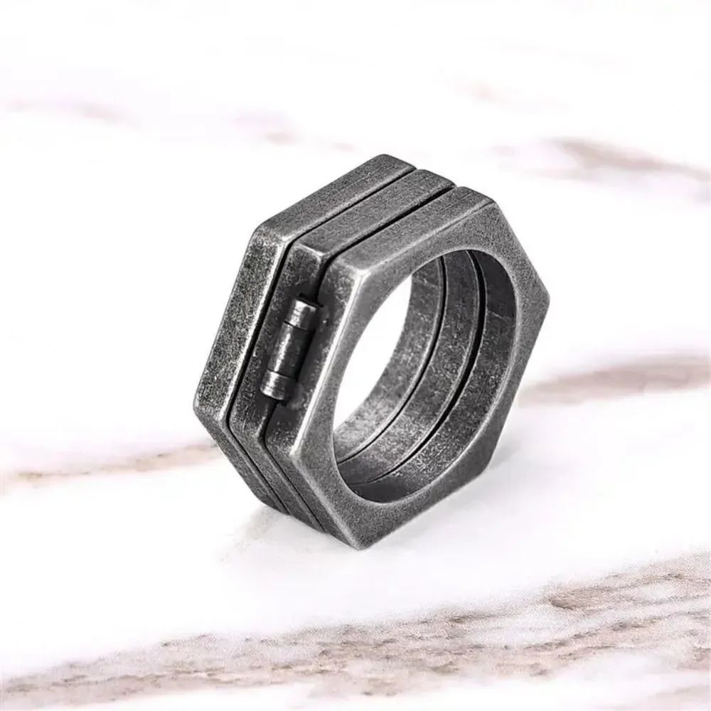 Geometric Tri Fold Ring - Picture 5 of 5